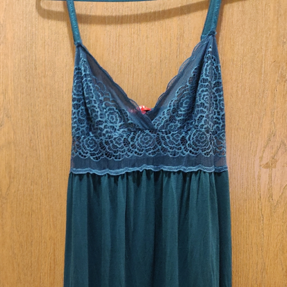 Josie / Natori brand teal sz L negligee